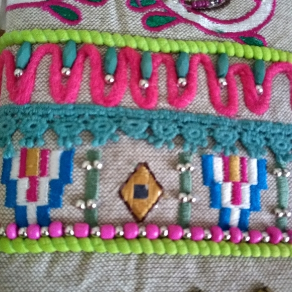 Global Passport holder - Picture 6 of 9